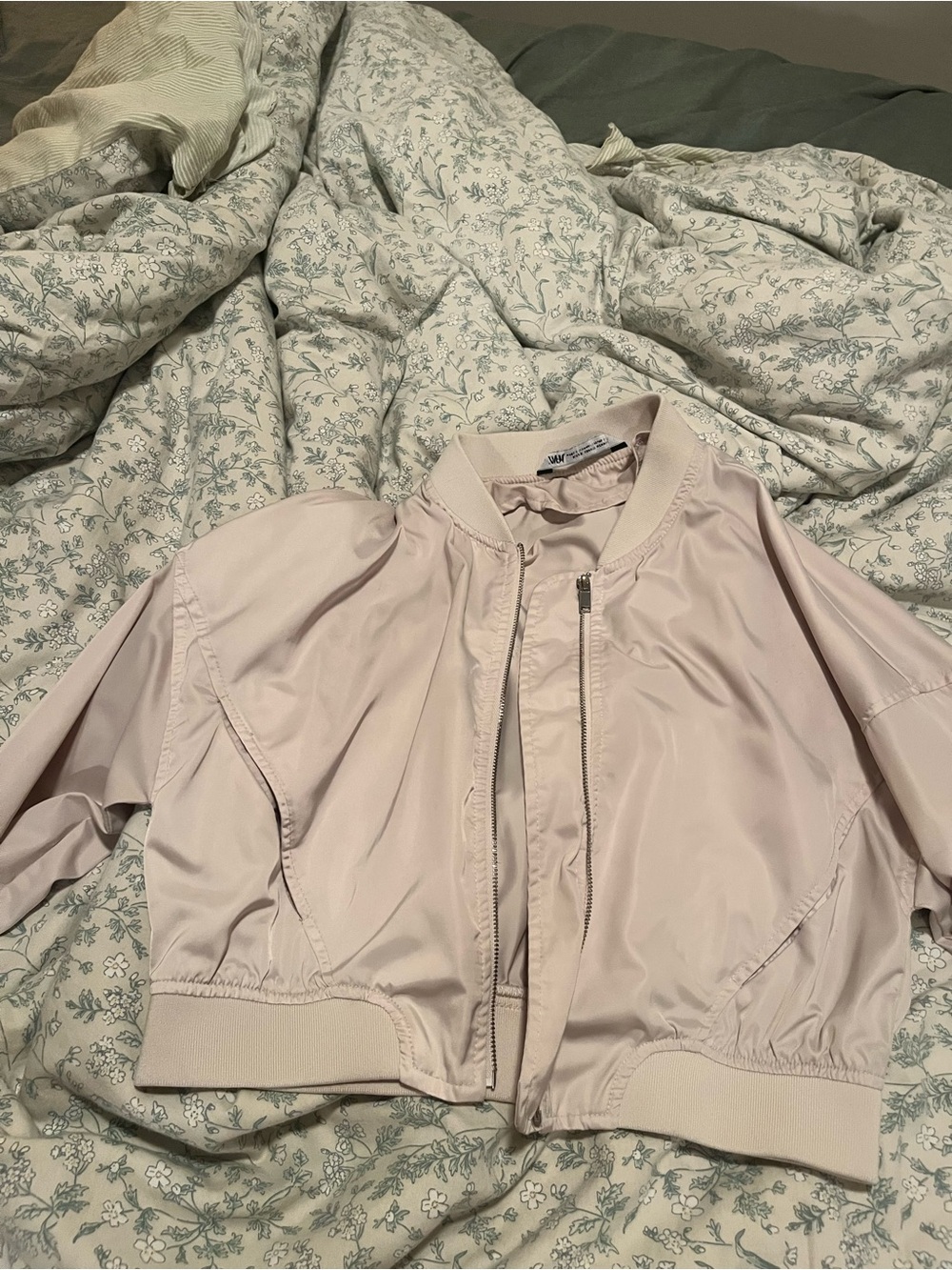 Zara CreamCropped Bomber Jacket